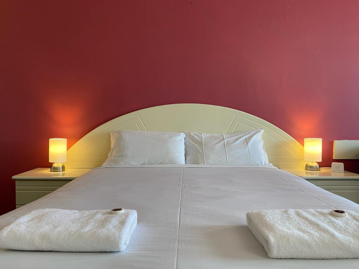 Mahogany Motel Варрнамбул Экстерьер фото