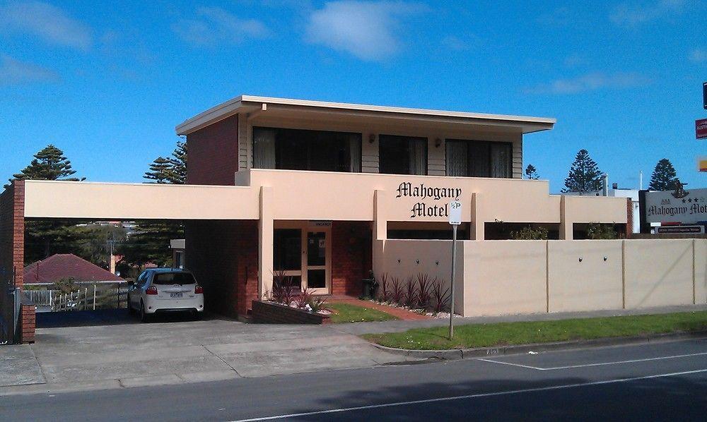 Mahogany Motel Варрнамбул Экстерьер фото